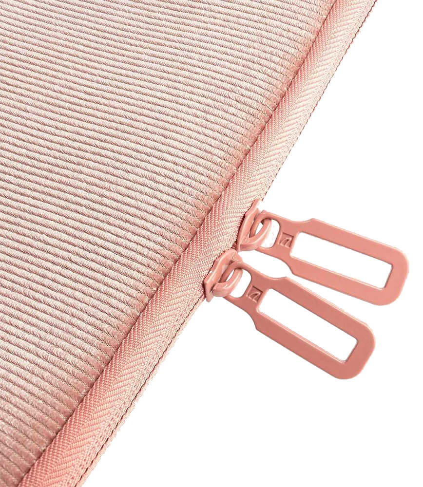 Tucano Velluto torba za MacBook Pro/Air 13" - roza - iSTYLE SI