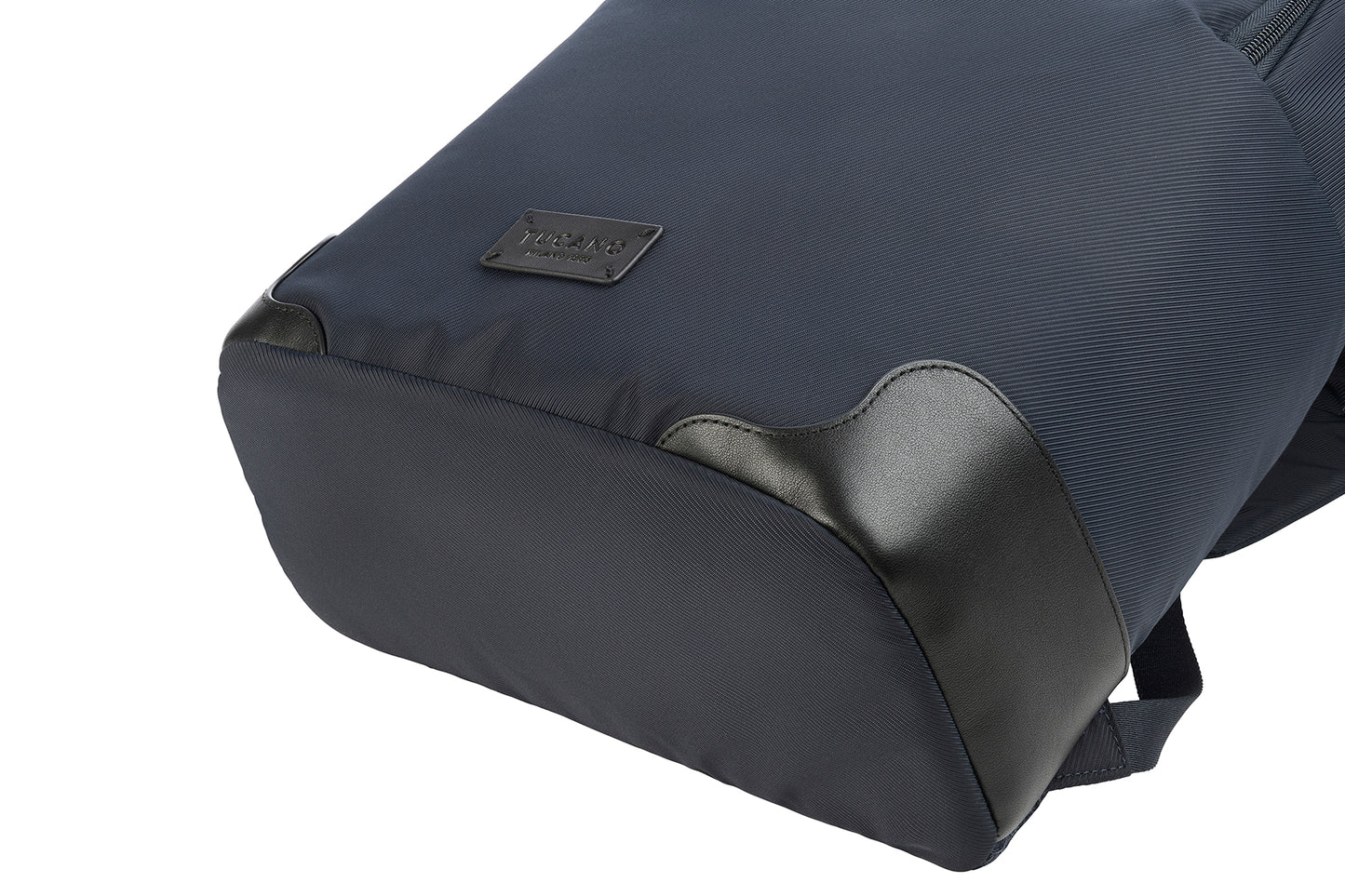 Tucano - poslovni nahrbtnik za MacBook 16 - iSTYLE SI