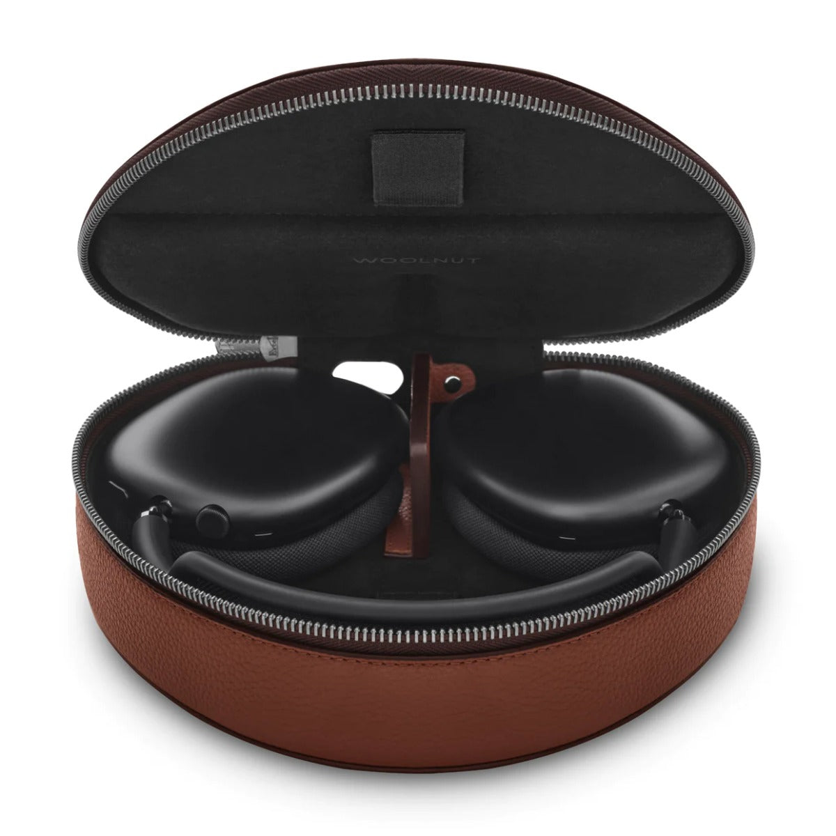Woolnut usnjeni ovitek za AirPods Max - konjak - iSTYLE SI