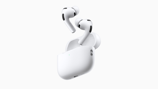 Predstavljene so bile slušalke AirPods Pro 3 – pametnejše, udobnejše, naprednejše