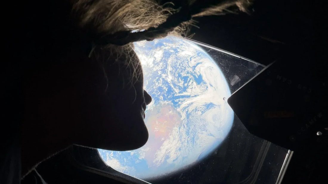 iPhone v vesolju: NASA bo obkrožila Luno z iPhonom 17 Pro Max