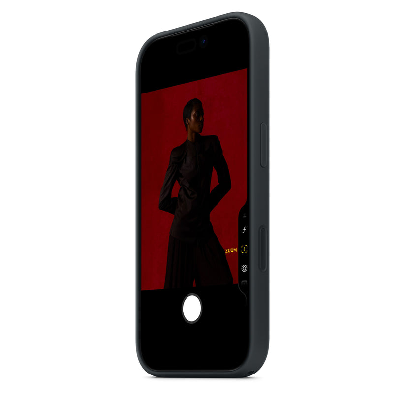 iPhone 17 Pro Silicone Case with MagSafe – Black - iSTYLE SI
