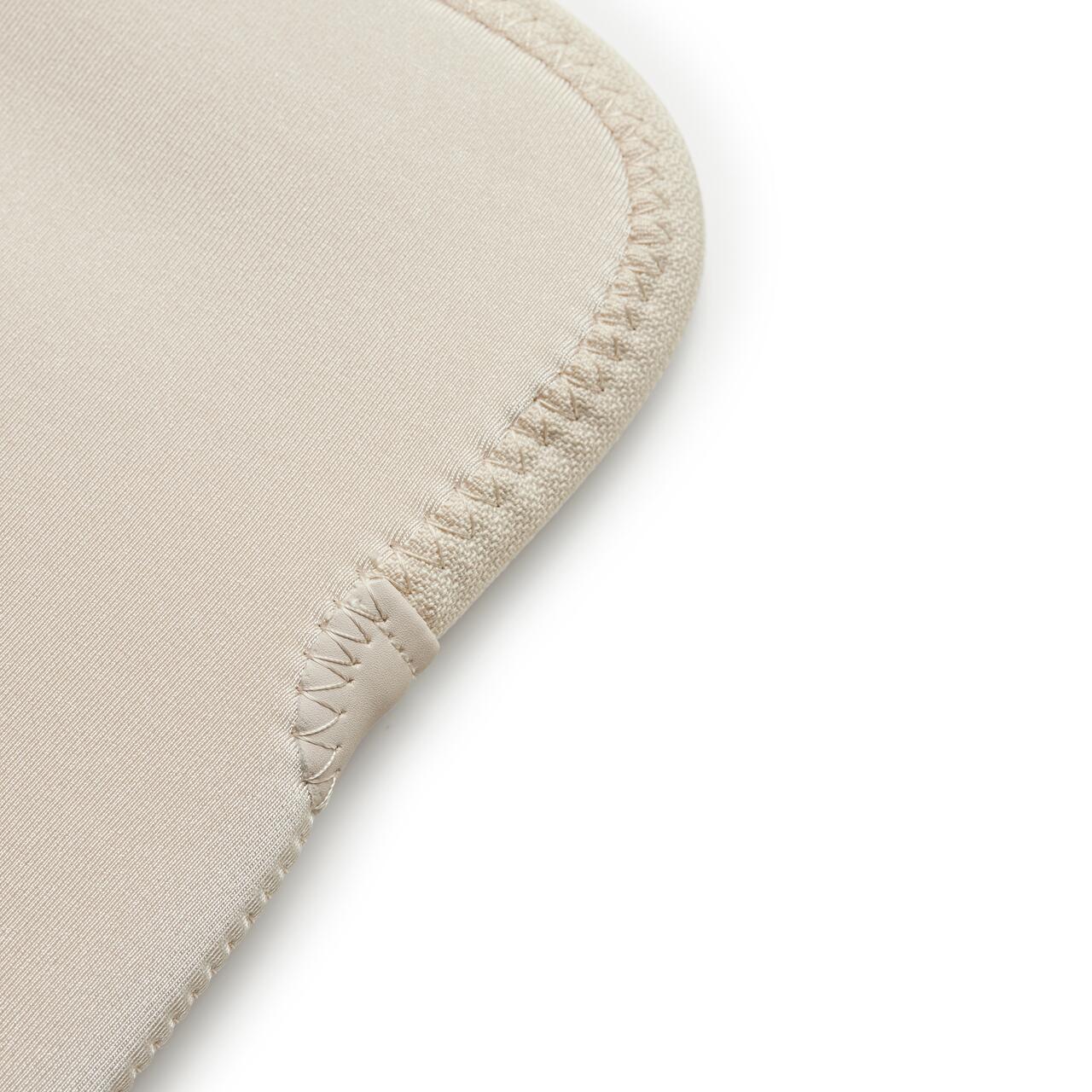 TRUNK neoprenski ovitek za MacBook 13 - mesečina