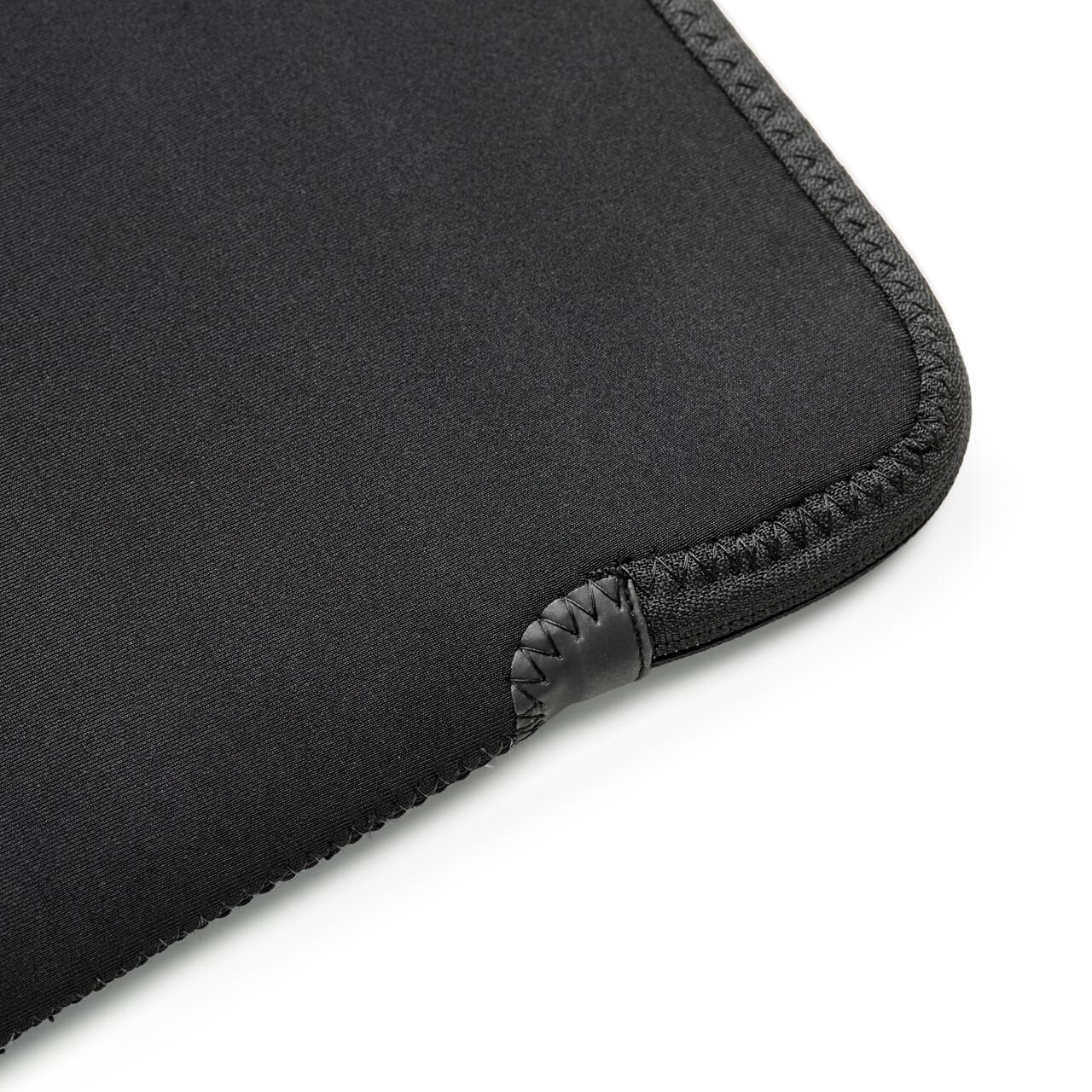 TRUNK neoprenski ovitek za MacBook 16 - črna