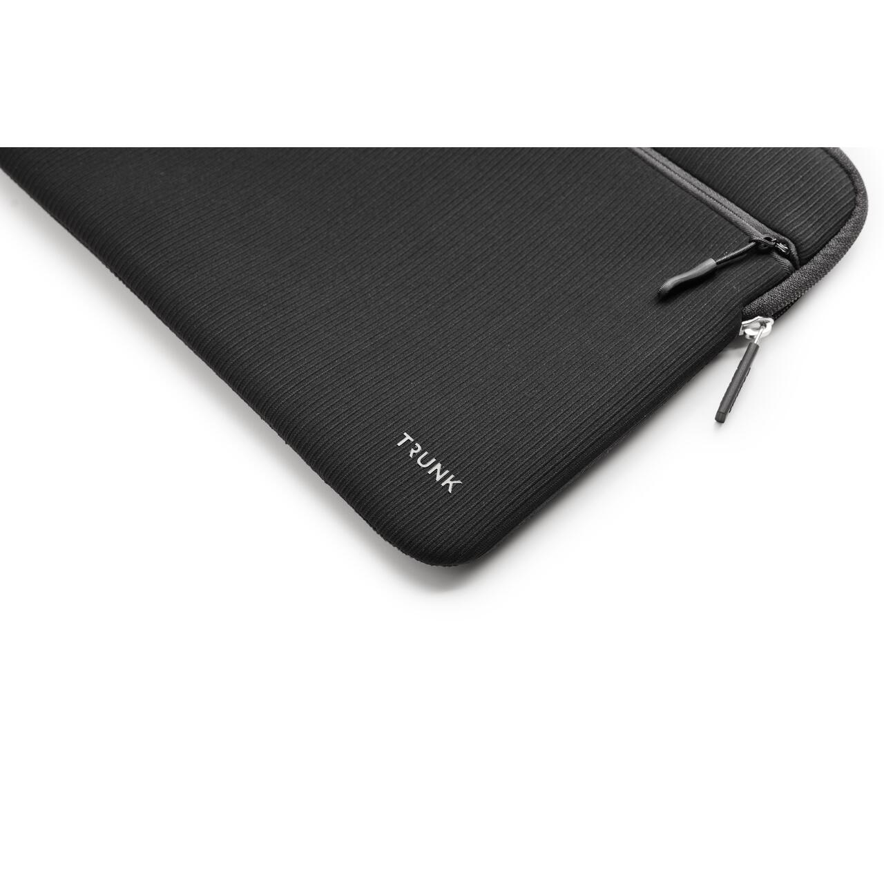 TRUNK tekstilni ovitek z žepom za MacBook 14 - črna