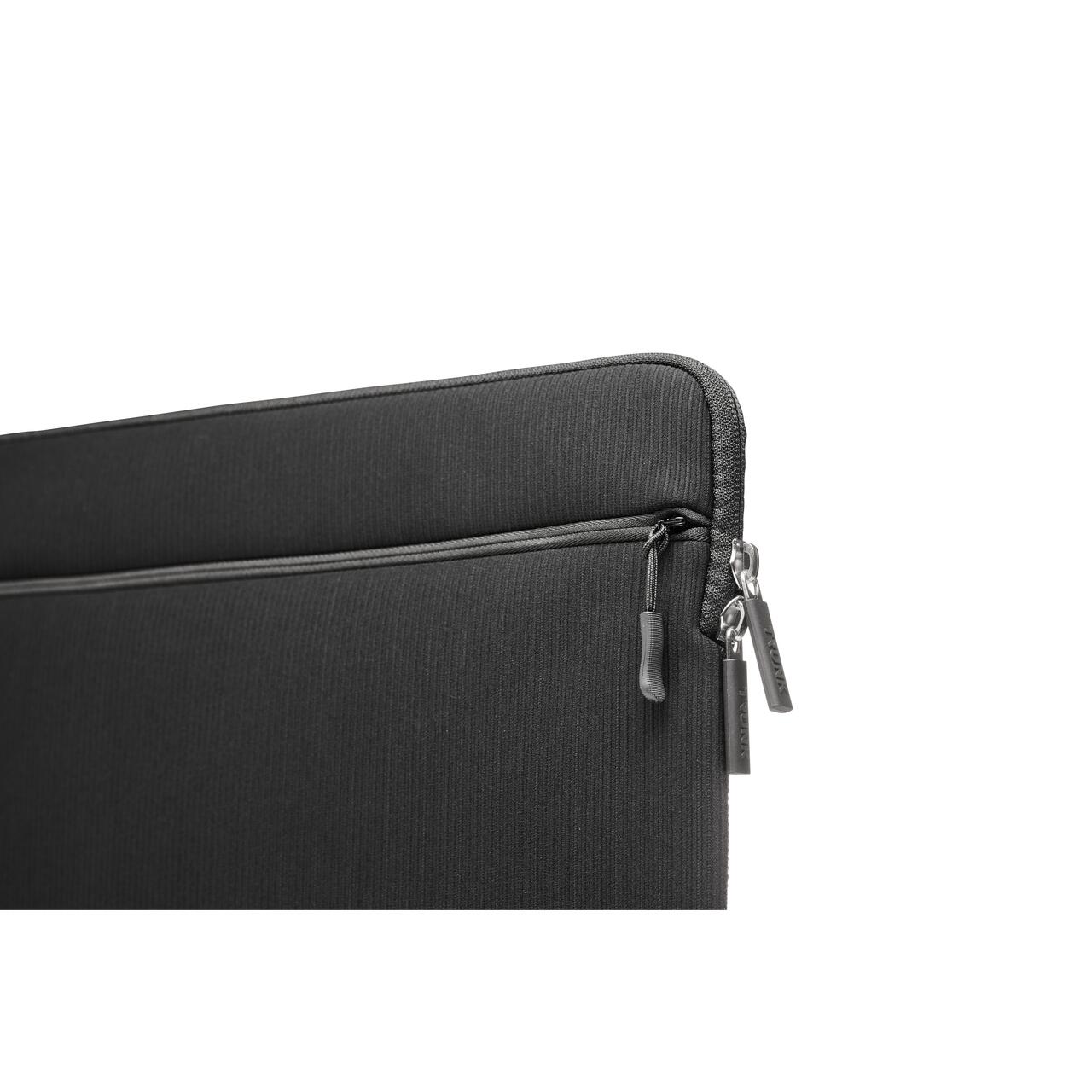 TRUNK tekstilni ovitek z žepom za MacBook 14 - črna