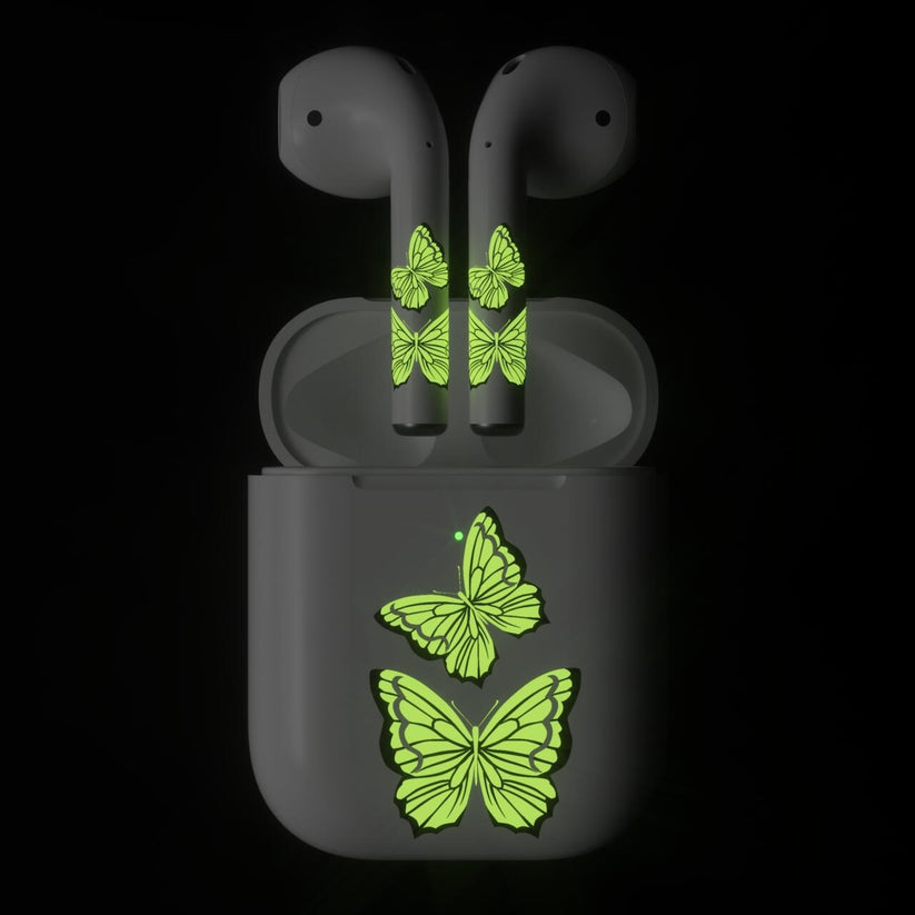 Next One ArtSkin nalepka za Airpods 1. in 2. generacija - svetleči metulj - iSTYLE SI